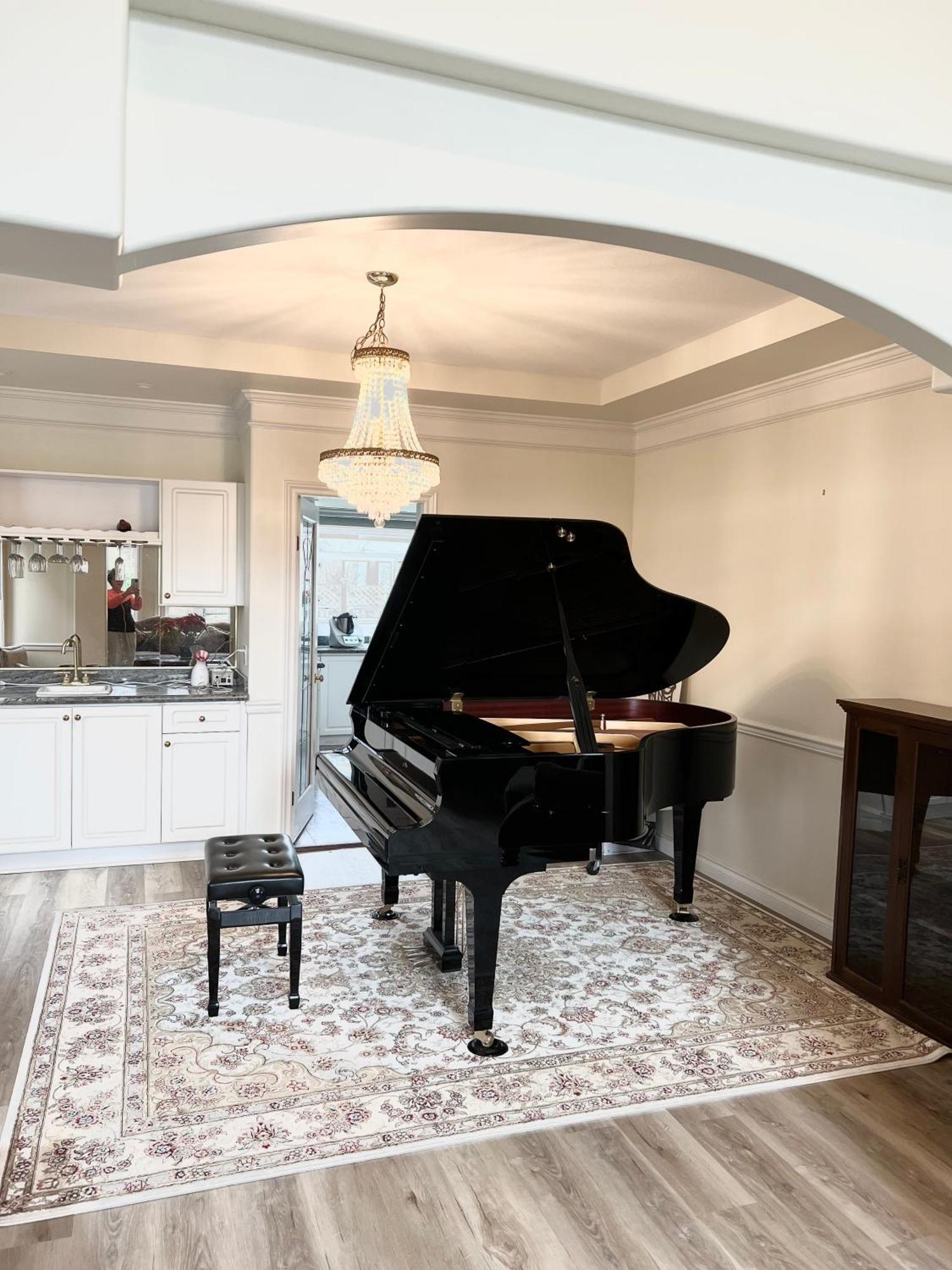 Master Bedroom With Two Queen Sized Bed Richmond Ngoại thất bức ảnh